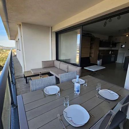 Moderne 1 Piece Avec Parking A Porto-vecchio - Fr-1-62-173 Διαμέρισμα *