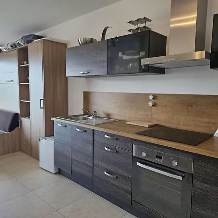 Appartamento Moderne 1 Piece Avec Parking A Porto-vecchio - Fr-1-62-173 Porto Vecchio