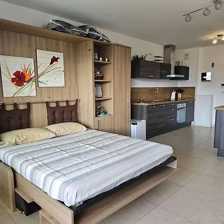 Moderne 1 Piece Avec Parking A Porto-vecchio - Fr-1-62-173 Appartamento